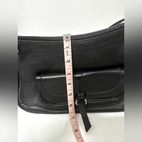 Black LEATHER shoulder purse - Picture 9 of 10
